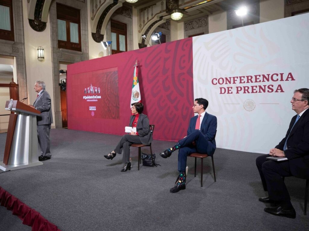 AMLO prevé reforma para salvar el control de recursos naturales thumbnail