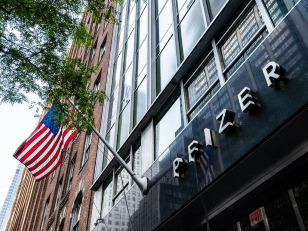 Aún sin vacunas, se dispara riqueza de farmacéuticas thumbnail