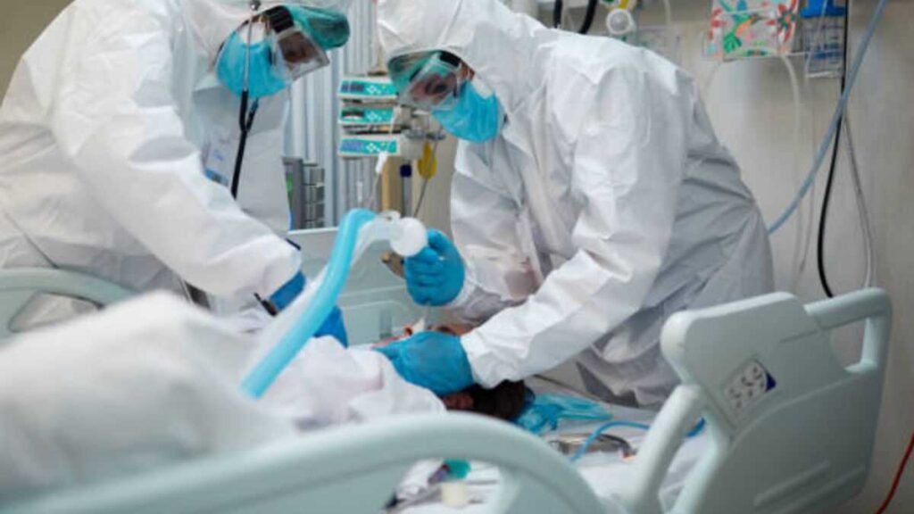 Insabi Bajó a 6 deserción de médicos contratados para enfrentar COVID-19 thumbnail