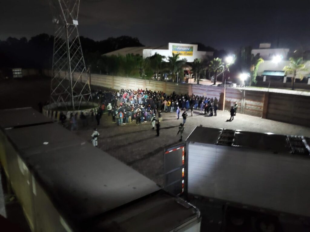 INM rescató en Puebla a 688 migrantes, entre ellos 150 menores de edad thumbnail