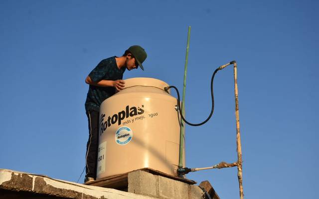 Sin agua en Valle de la Madrid, Universitaria y Cerro de la Cruz, hasta la sacan del boiler thumbnail