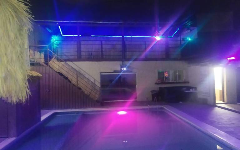 Clausuran Terraza Arcoíris por dar bebidas embriagantes a menores thumbnail