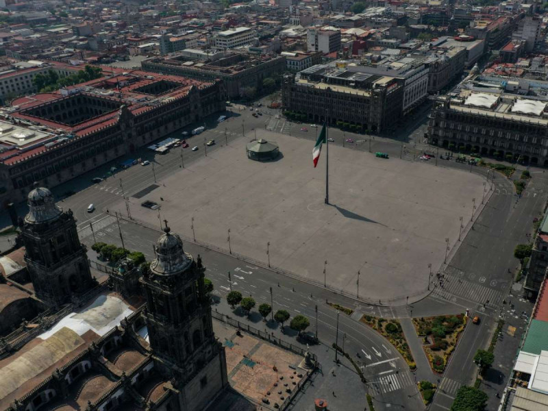 Aprueban en Senado pedir cambio de nombre del Zócalo capitalino para quitarle la raíz española thumbnail