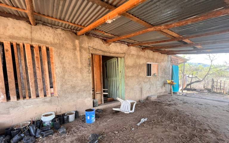 Desplaza violencia a más de 130 familias en la sierra; autoridades minimizan el problema thumbnail