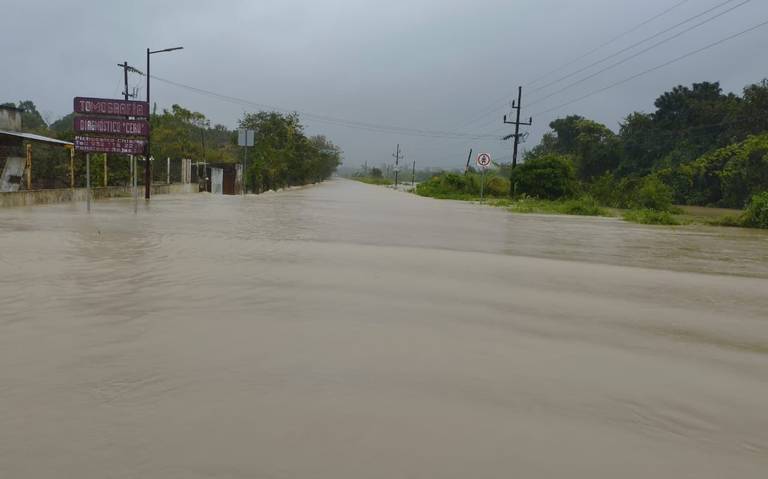 Frente frío deja una persona desaparecida y 11 municipios afectados en Chiapas thumbnail