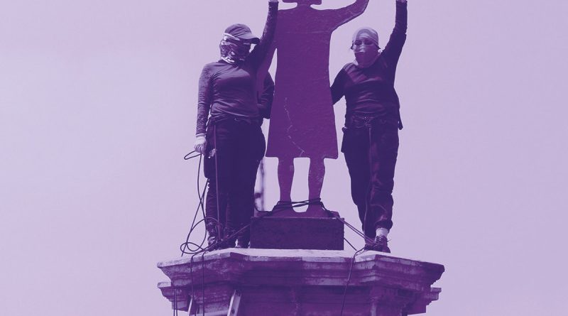 Glorieta a Colón ya era símbolo de las mujeres que luchan desde hace más de un siglo thumbnail