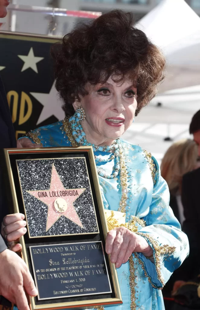 Muere la actriz italiana Gina Lollobrigida con 95 años thumbnail