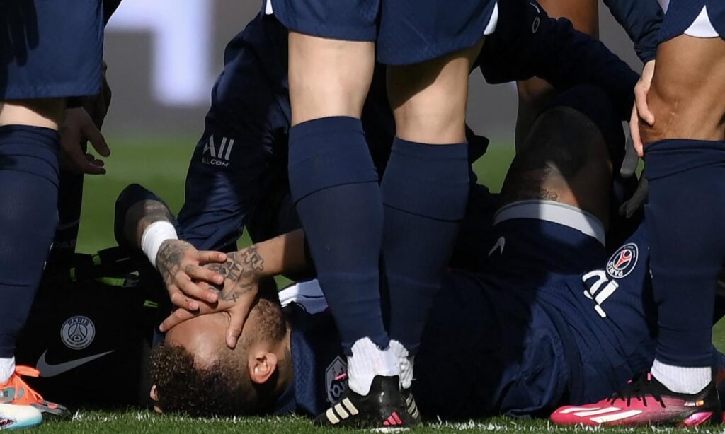 Neymar ya conoce el diagnóstico médico PSG revela su estado tras lesión thumbnail
