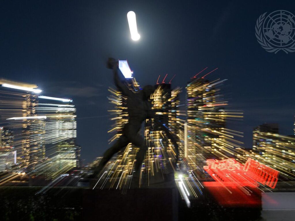 Nuevo manual para gobernar el mundo thumbnail