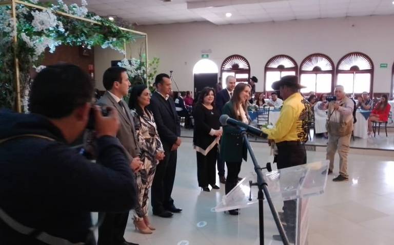 Se dan el sí 180 parejas parralenses en Bodas Colectivas 2023 thumbnail