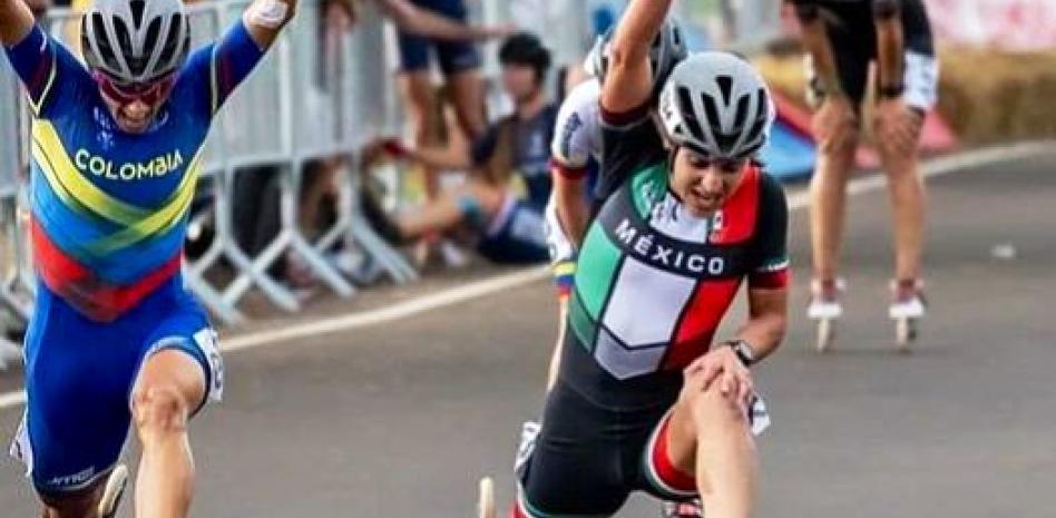 Valentina Letelier, subcampeona mundial en Patinaje de Velocidad thumbnail