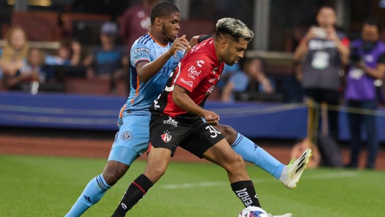 ¡Victoria a lo atlas! los rojinegros vencen a new york city en su debut en la Leagues Cup thumbnail