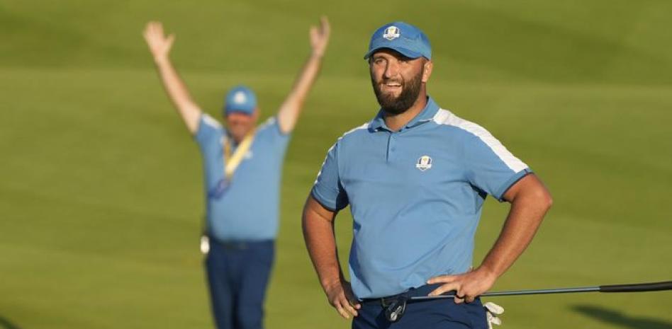 Europa domina con autoridad a Estados Unidos en la Ryder Cup thumbnail
