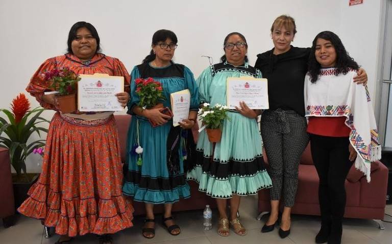 IMM realiza un foro con mujeres de comunidades indígenas thumbnail