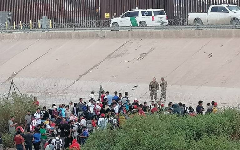Se registra nuevo intento de cruce masivo de migrantes por la frontera thumbnail