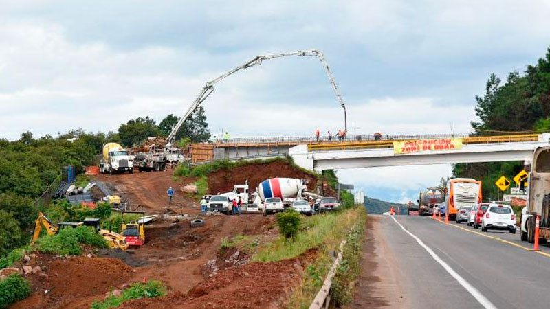 Por iniciar, ampliación de autopista Siglo XXI de Zirimícuaro a Nueva Italia thumbnail