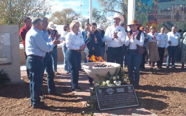 Encienden llama de la Revolución Mexicana en Pascual Orozco, municipio de Guerrero thumbnail