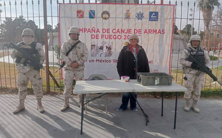 Colocan modulo de Canje de Armas en el Monumento a Benito Juárez thumbnail