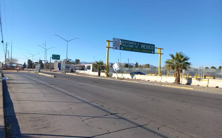 Lucen puentes internacionales vacíos en Navidad thumbnail