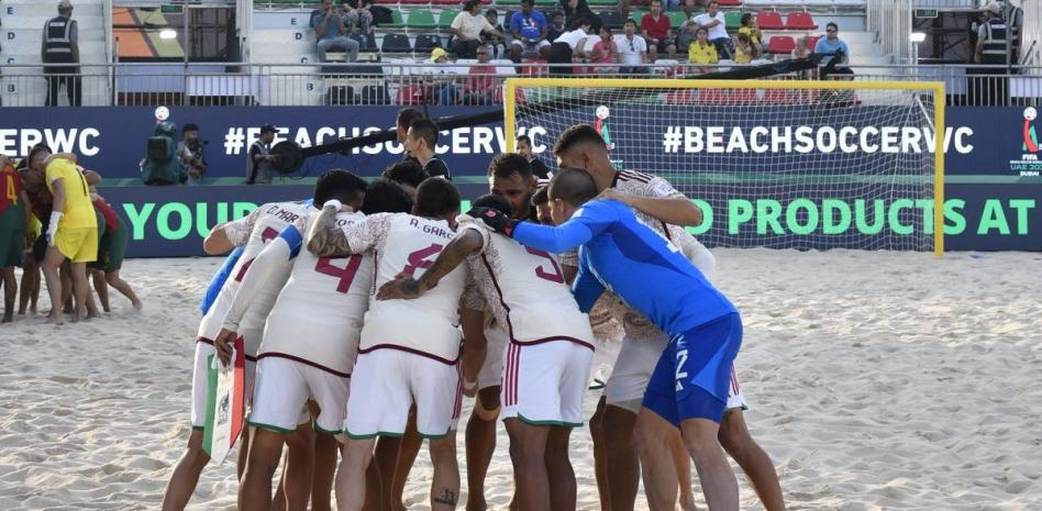 México perdió contra Omán y quedó eliminado del Mundial de Playa 2024 thumbnail