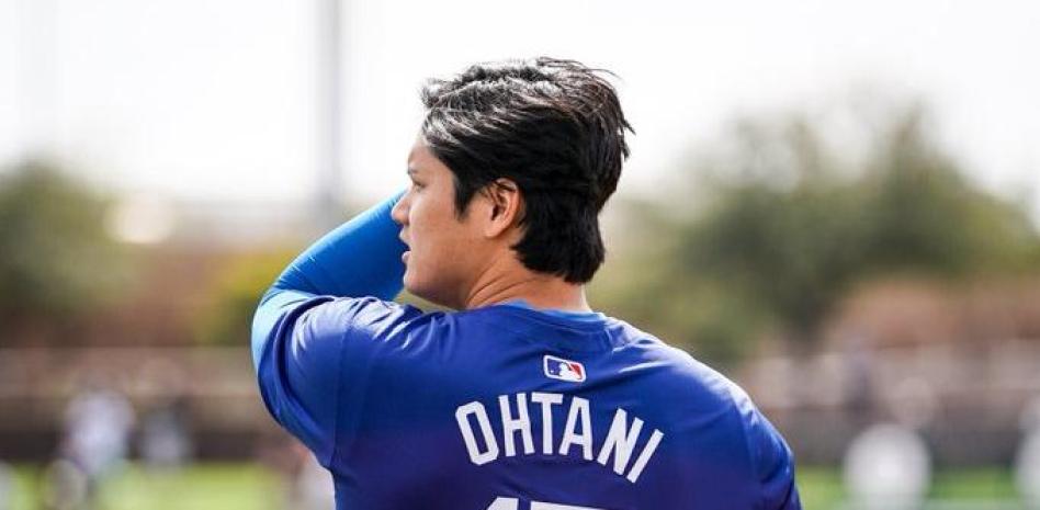 Shohei Ohtani debuta con Los Ángeles Dodgers thumbnail