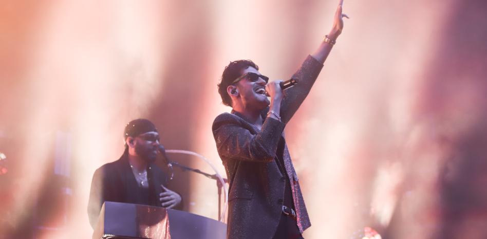 66789a8fb0709 thumbnail