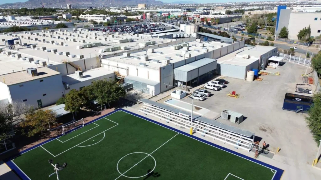 WhatsApp Image 2024-12-25 at 11.42.50 (1) thumbnail