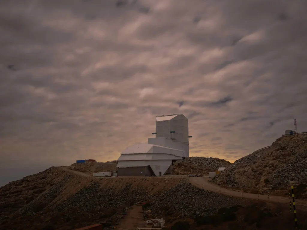 00hs-rubin-solar-system-01-tvcz-superjumbo-ISgUi7WtL thumbnail