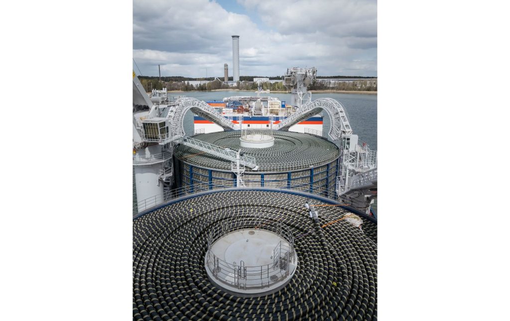 cabl-aBSSH8buE thumbnail