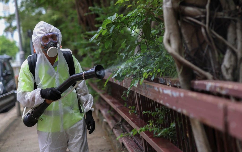 chiu-3y27JV4II thumbnail