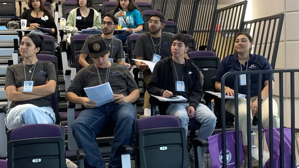 Organiza EPCC primer Simposio del Día STEM thumbnail