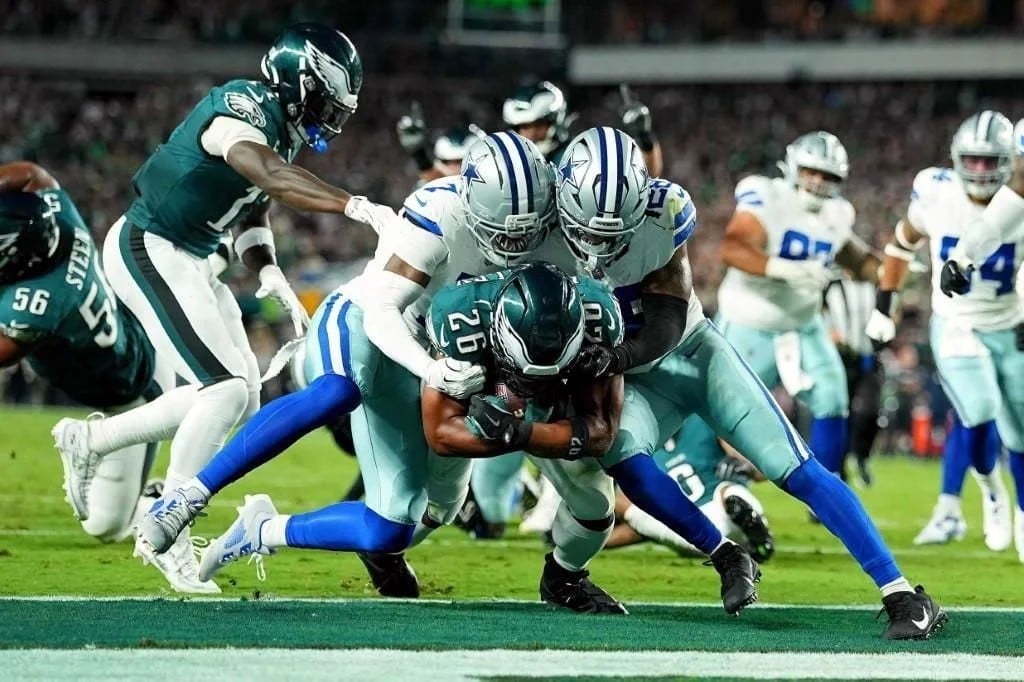 Despacha campeón Filadelfia a los Cowboys