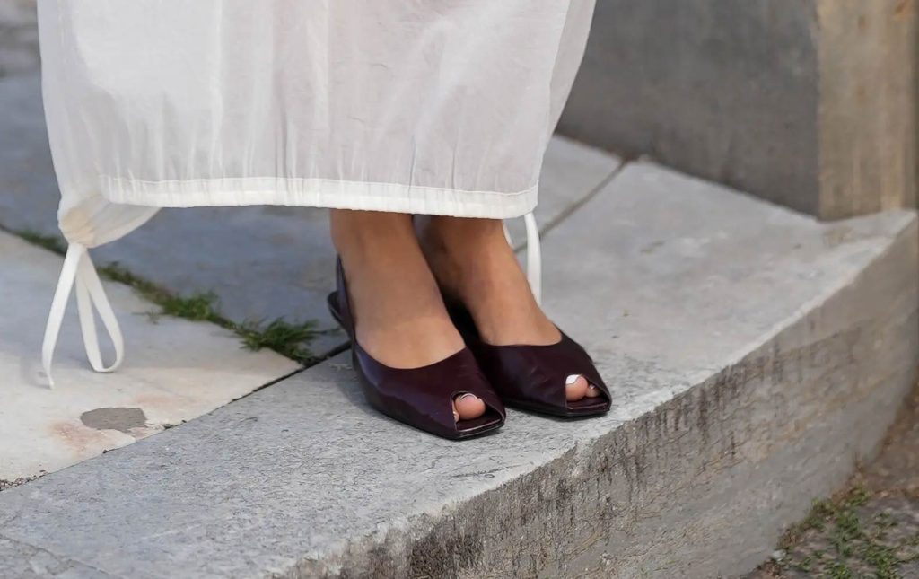 zapato-BqaLiPg0V thumbnail