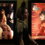 El lanzamiento oficial de ‘Party Of A Showgirl’ de Taylor Swift alcanza el número 1 y domina la taquilla durante su fin de semana de presentación
