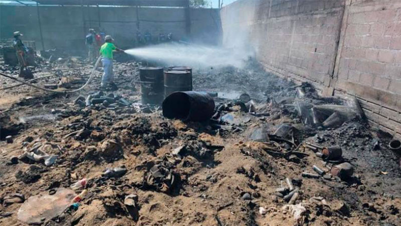 "Norte" azota Salina Cruz: Incendios devastadores en pastizales y predios privados debido a rachas de viento extremas.