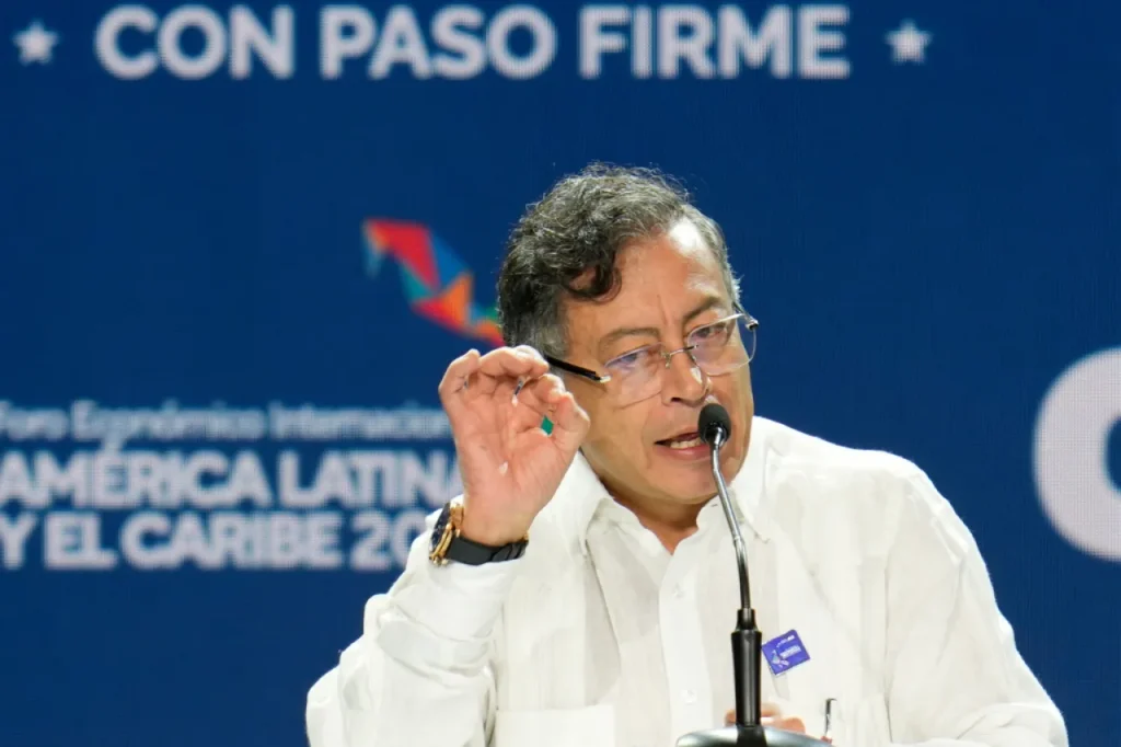 Fortalecen seguridad del presidente de Colombia