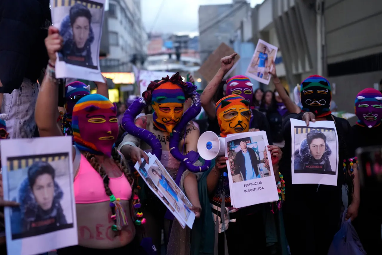 Latinoamérica marcha en el Día de la Mujer contra la violencia y la desigualdad