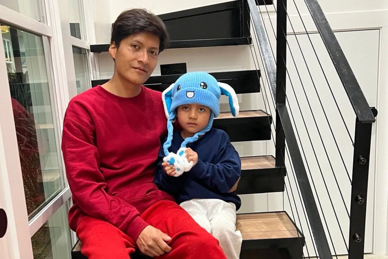 Niegan asilo a familia de niño migrante detenido en Estados Unidos