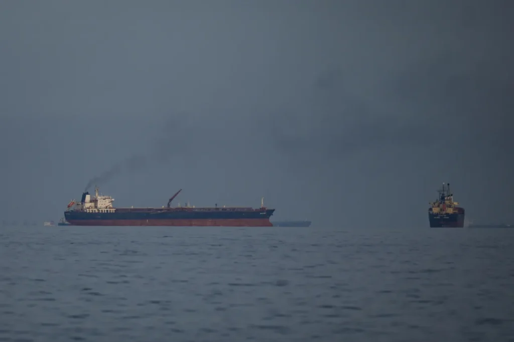 Sostiene Irán exportaciones de petróleo pese a la guerra