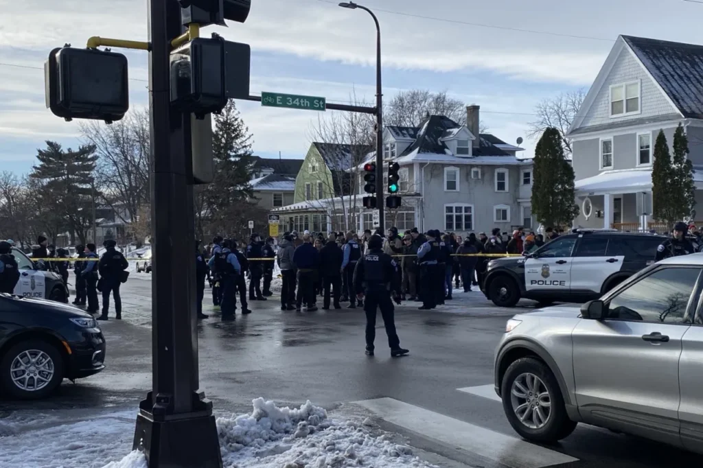 Escala conflicto y demanda Minnesota a gobierno federal por ocultar evidencias